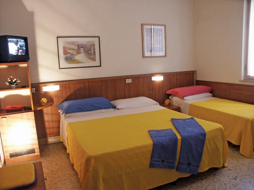 Hotel Bologna San Benedetto del Tronto Habitación foto
